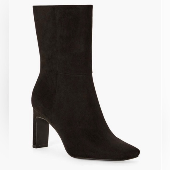 JustFab Shoes - Elegant Black Suede Ankle Boots JustFab - Lilliana Heeled Bootie EUC​